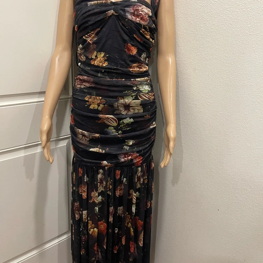 Vici Black Floral Maxi Dress - Picture 7 of 7
